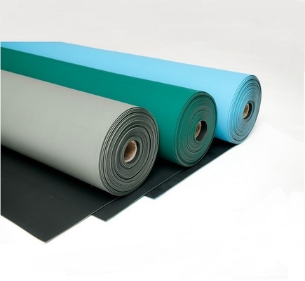 Feuille de table d'établi d'isolation électrique en rouleau de tapis en caoutchouc vert antistatique ESD