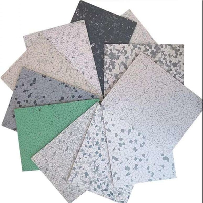 Carreaux de sol en PVC conducteur antistatique Carreaux de sol en vinyle pour intérieur Carreaux de sol en PVC antistatique Carreaux ESD