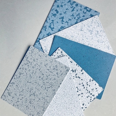 Carreaux de vinyle conducteurs Plancher en PVC antistatique Carreaux de sol en vinyle conducteur