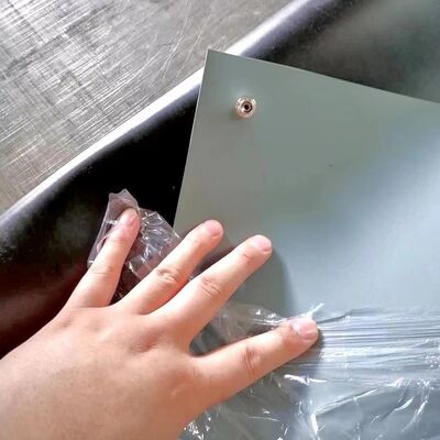 Tapis en caoutchouc ESD, épaisseur 1,8 mm-3 mm, résistance de surface 10e6-10e9 Ohms