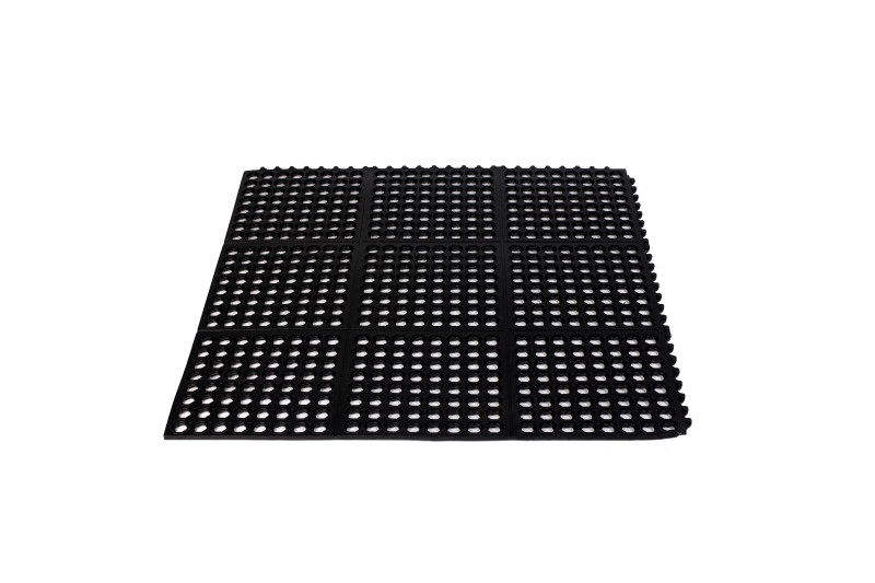 Tapis de sol en caoutchouc pour le drainage avec des trous